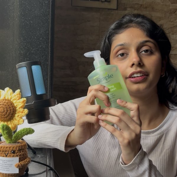 Simple Soothing Facial Wash